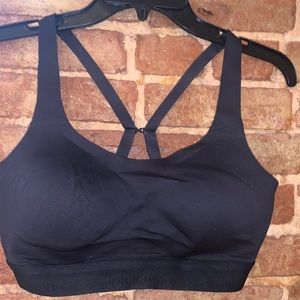 Lululemon sports bra!